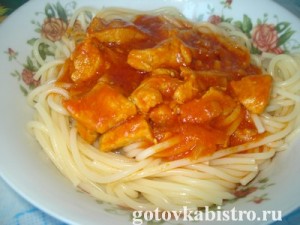 Спагетти с мясом в томатном соусе